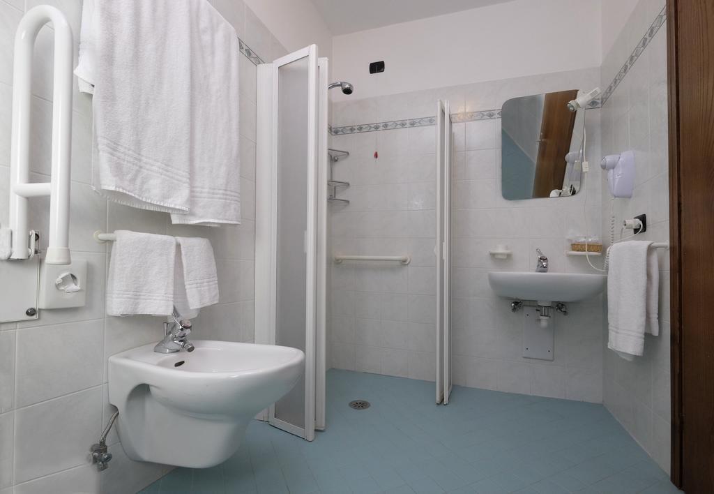 פרדאצו Albergo Antico מראה חיצוני תמונה