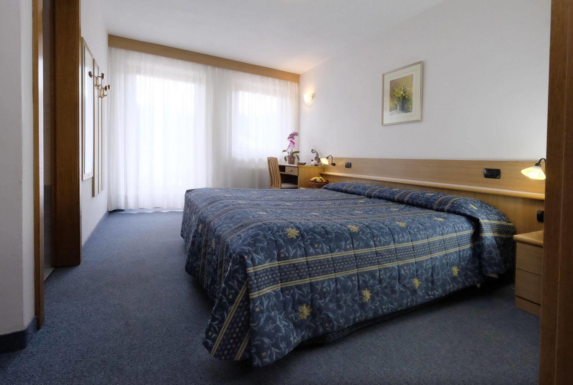 פרדאצו Albergo Antico מראה חיצוני תמונה